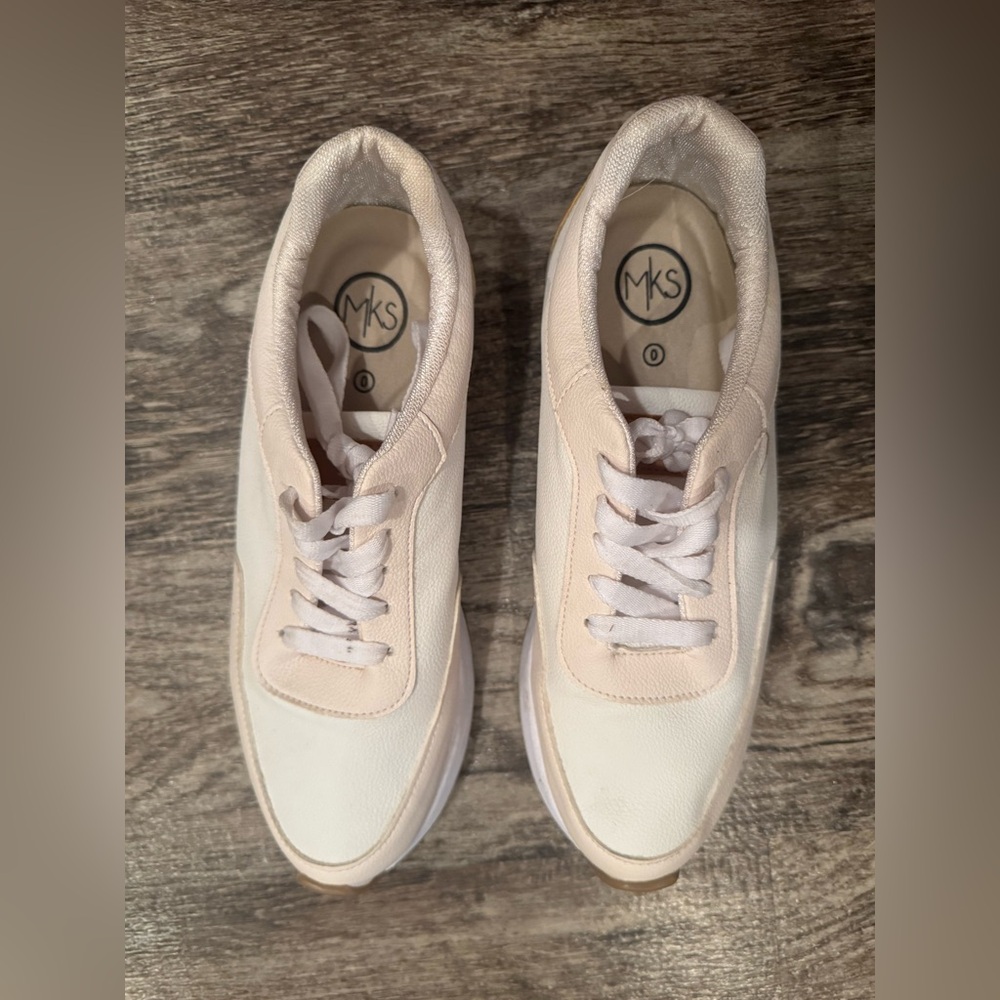 MKS Women's Beige and White Sneakers
